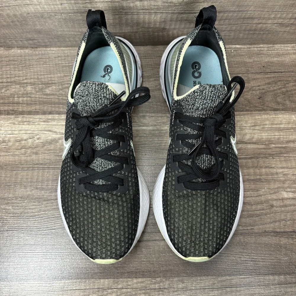 Nike React Infinity Run Flyknit Green Black Womens Size 8.5 CD4372-006 Running